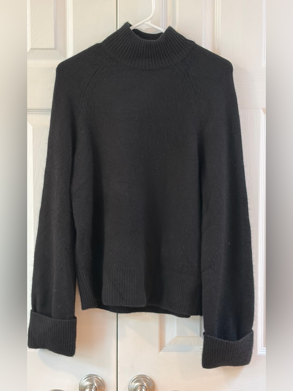 Reformation Black Cashmere Mock Neck Cuffed Sleeve Size XS